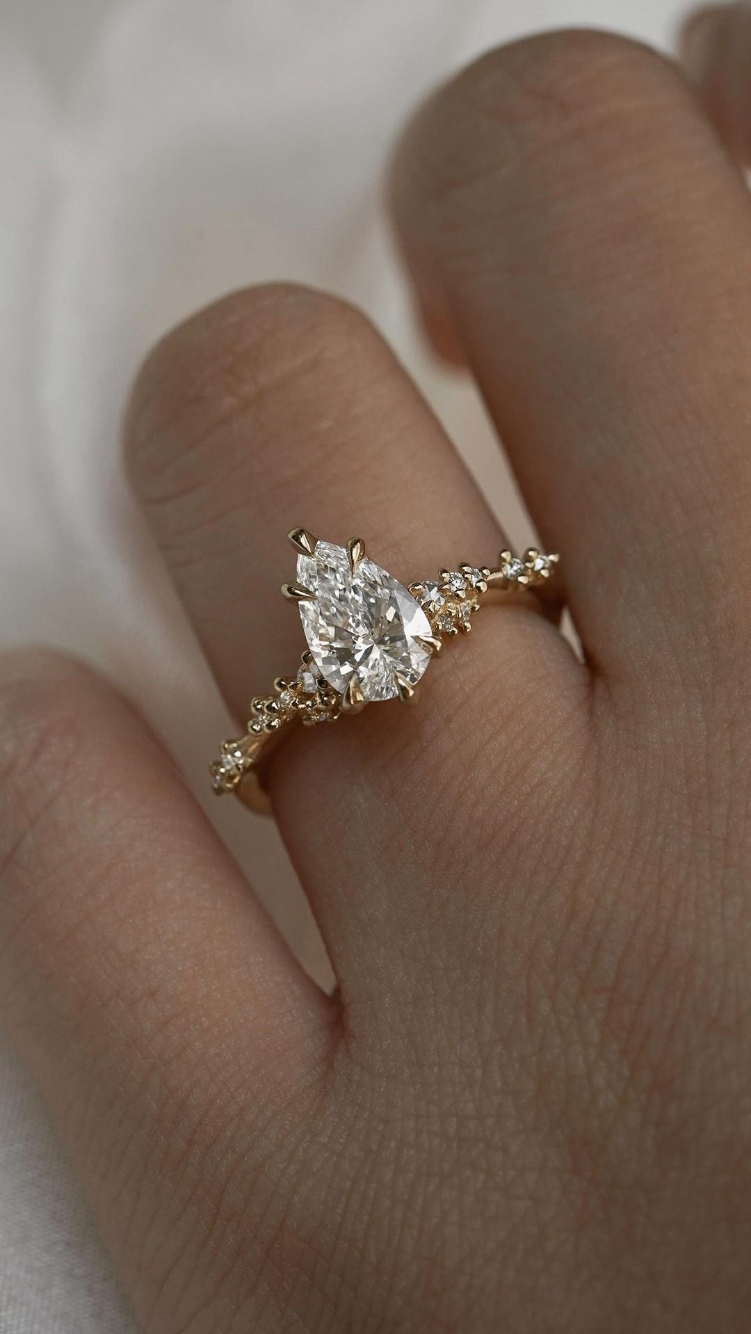 Lab Grown Diamond Daphne Ring - Laurie Fleming Jewellery