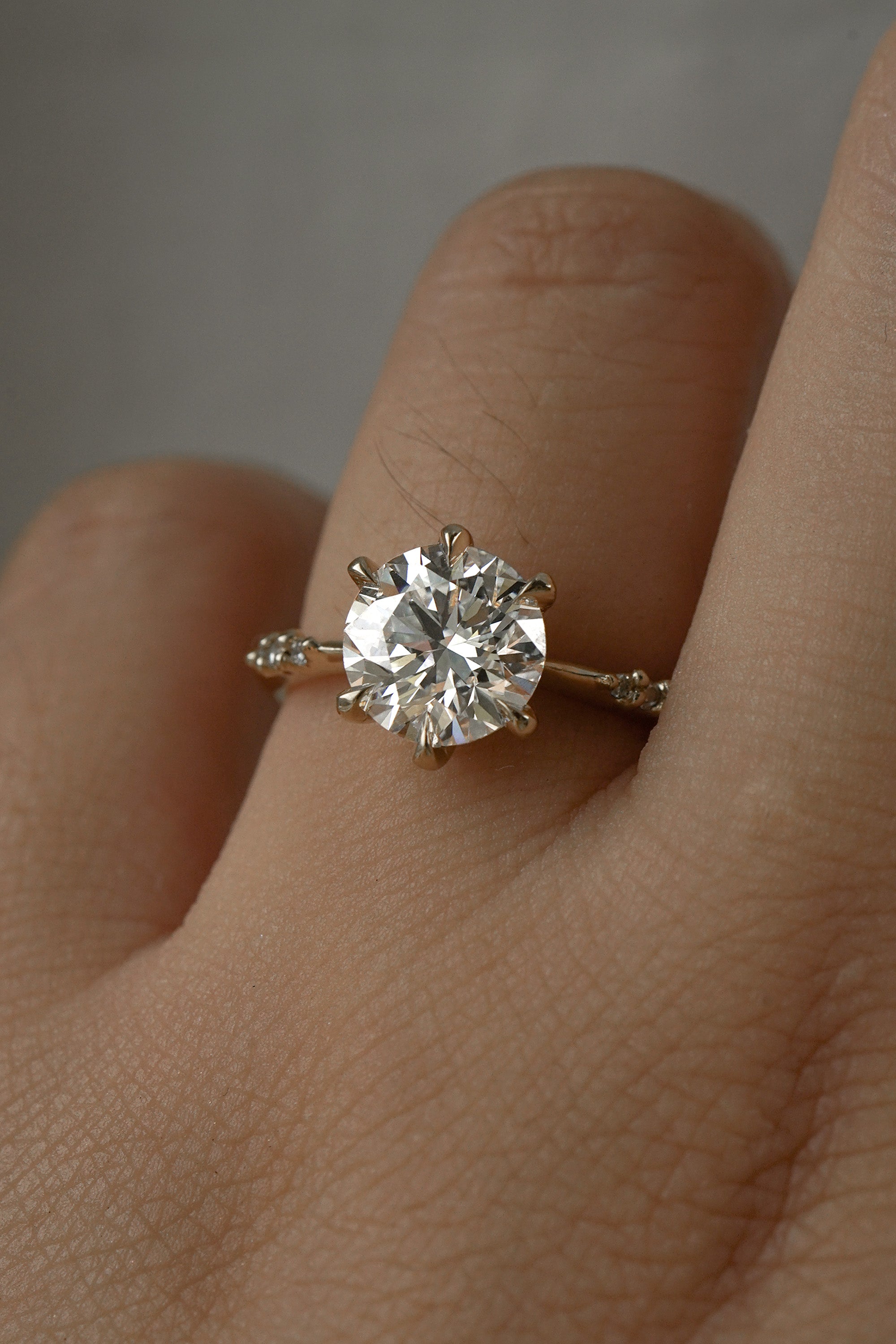 2ct round brilliant cut Diamond Ilona Ring - Laurie Fleming Jewellery