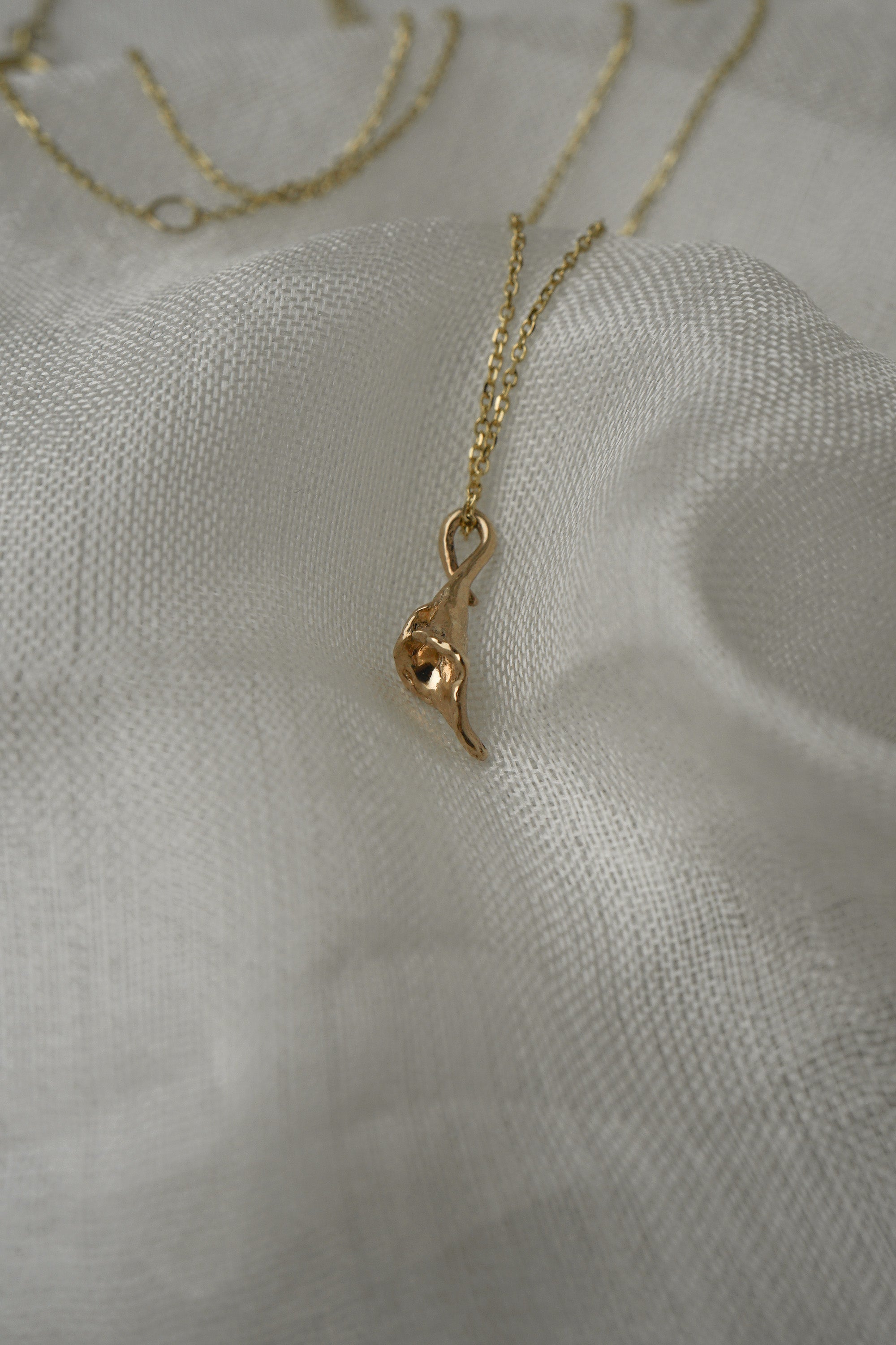 Calla Lily Necklace - Laurie Fleming Jewellery