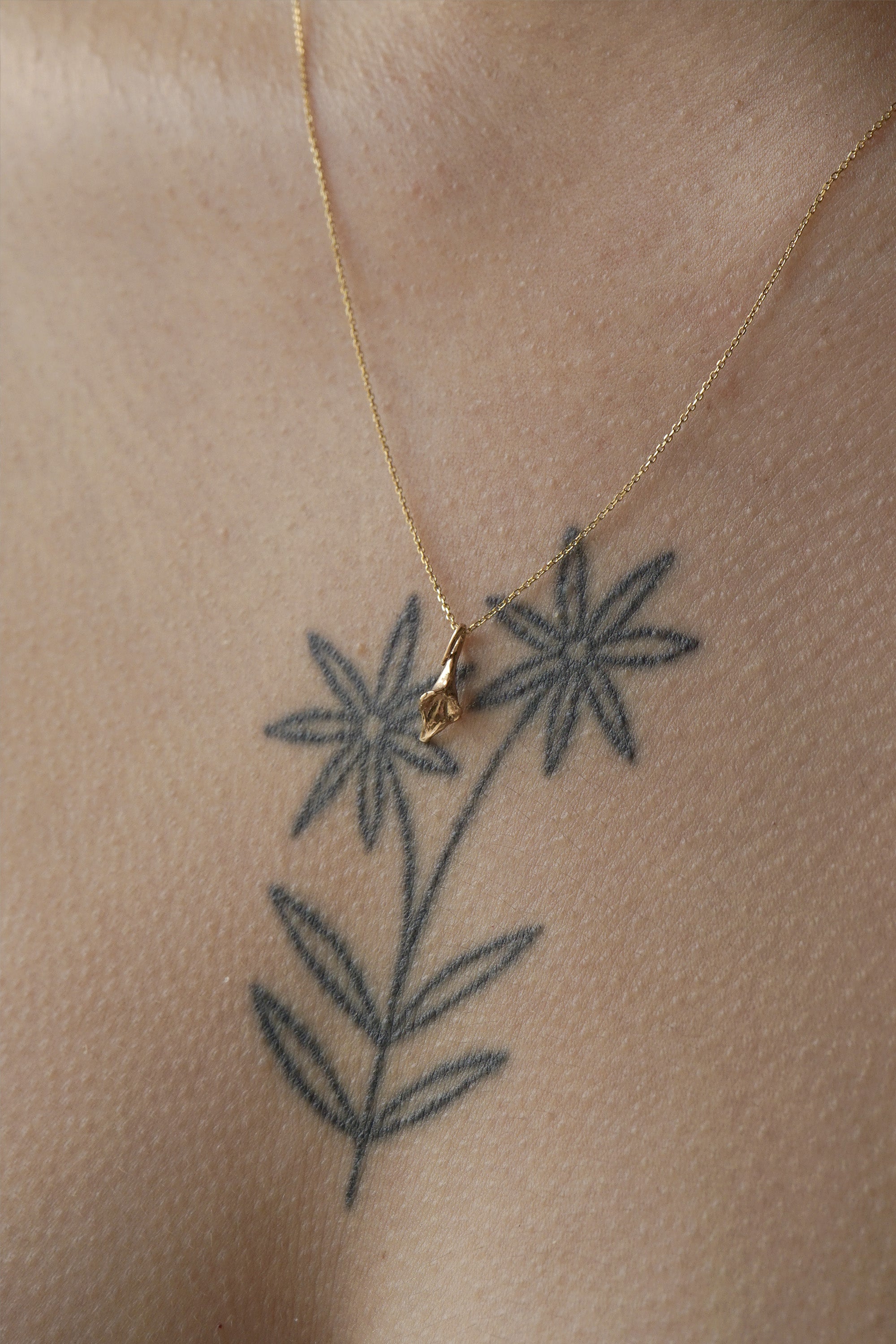Calla Lily Necklace - Laurie Fleming Jewellery