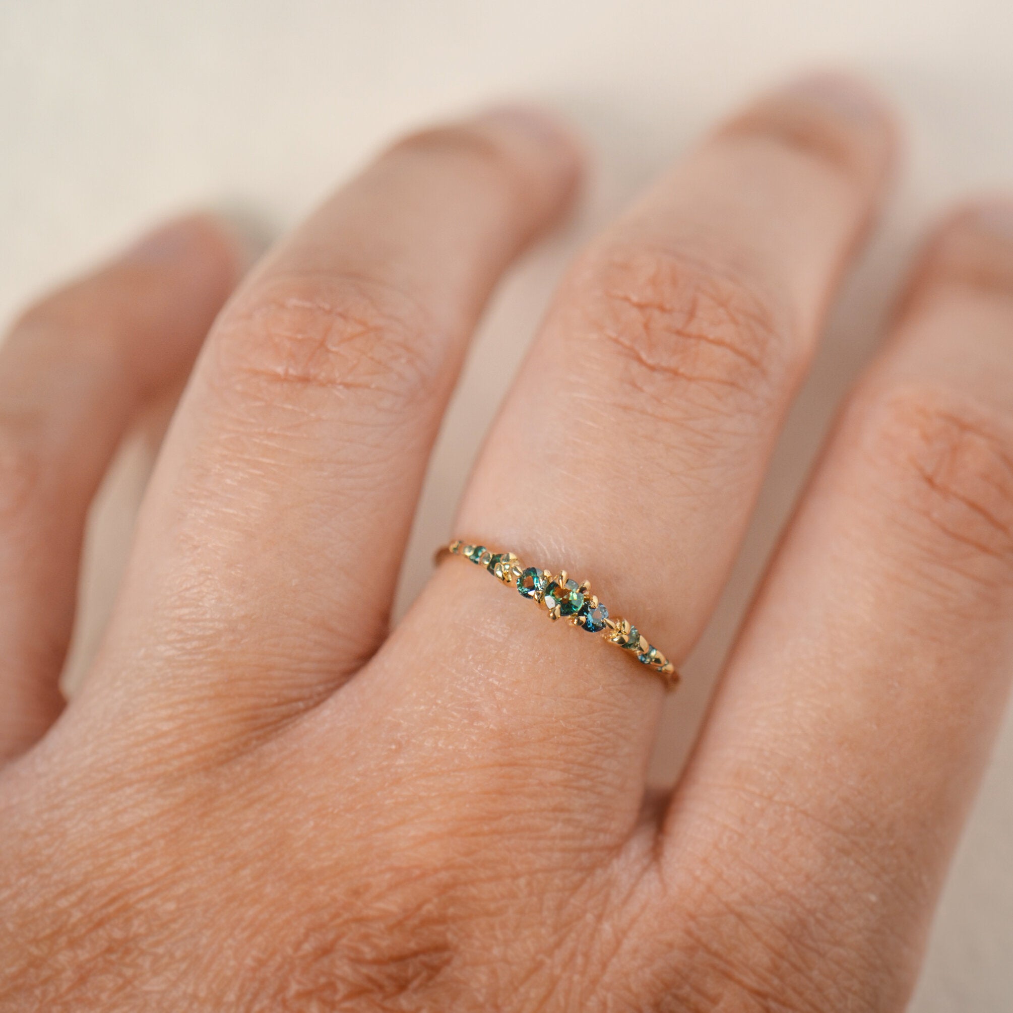 Sapphire Cyndra Ring - Laurie Fleming Jewellery