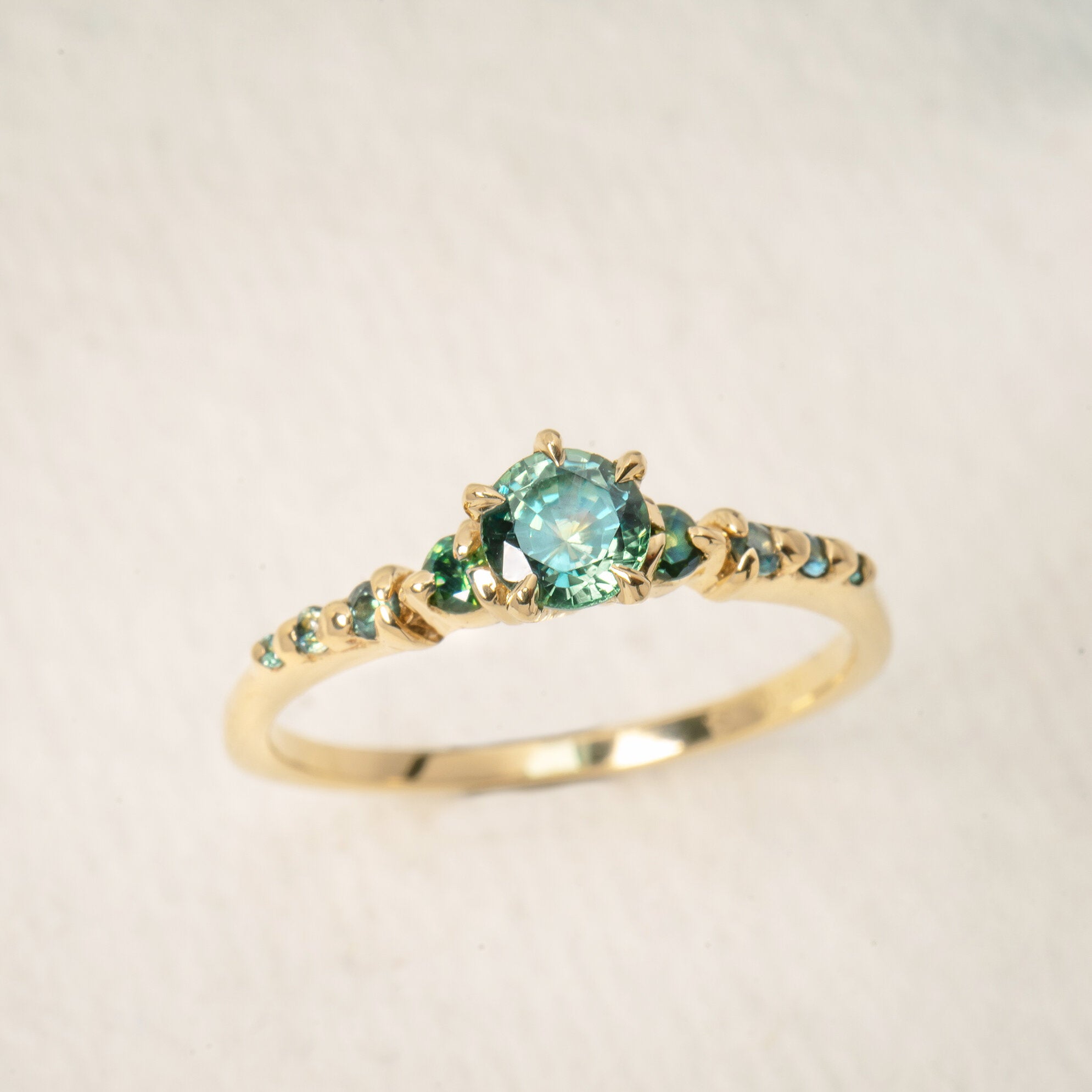 Sapphire Cyndra Ring, Supreme - Laurie Fleming Jewellery