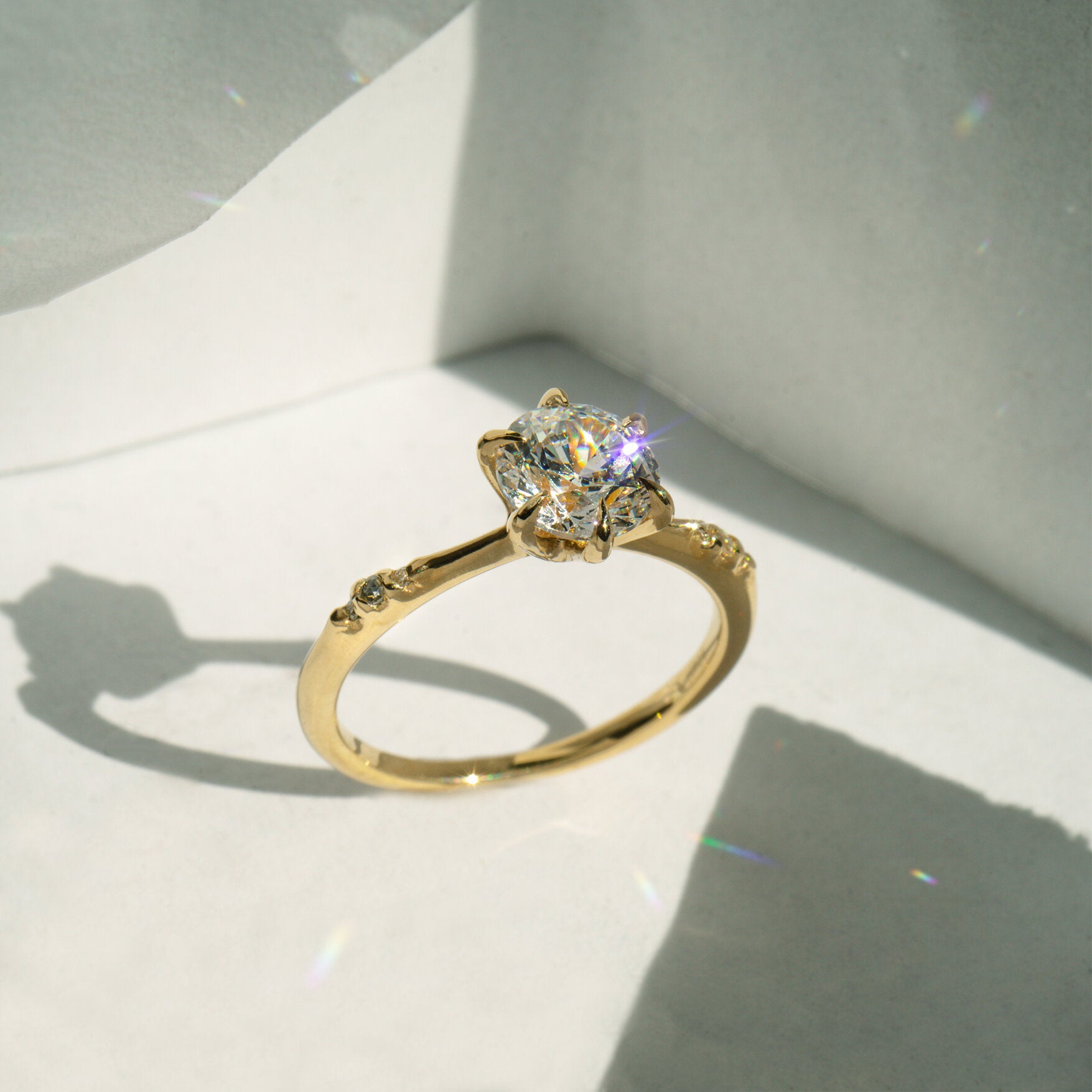Brilliant Ilona Ring - Laurie Fleming Jewellery