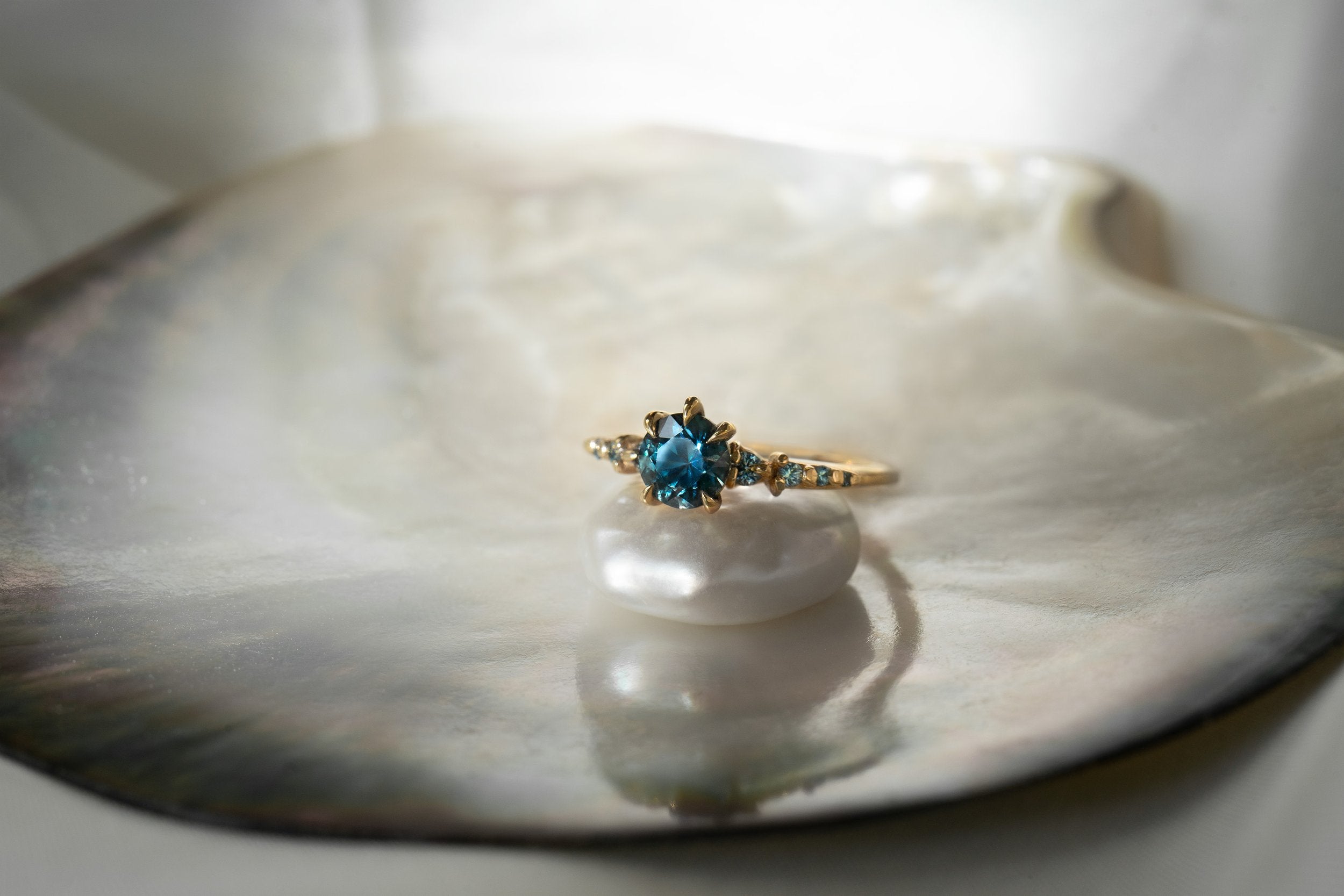 Dark Teal Sapphire Cyndra Ring, Supreme - Laurie Fleming Jewellery