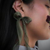 Pricked Bow Earring