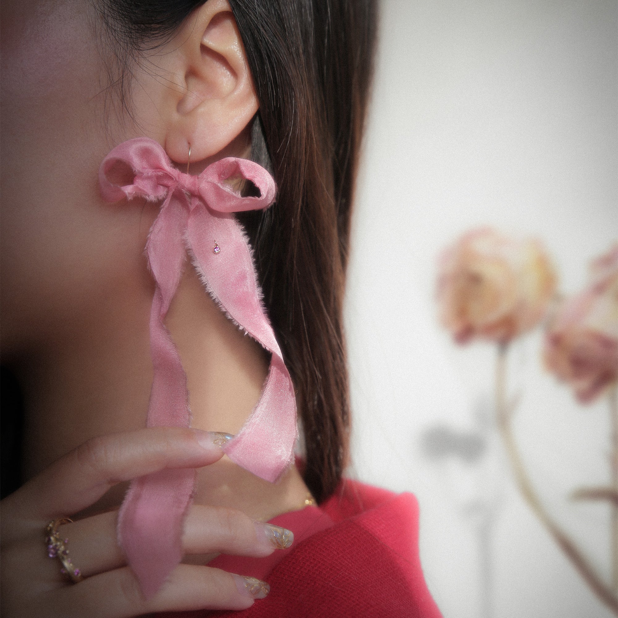 Pricked Bow Earring